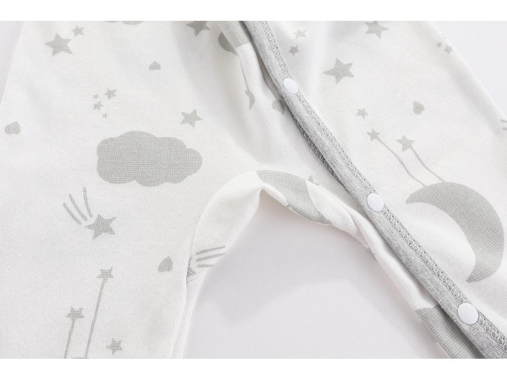 Pyjamas und Strampler aus reiner Baumwolle für Neugeborene – Saisonale Jumpsuit-Kollektion