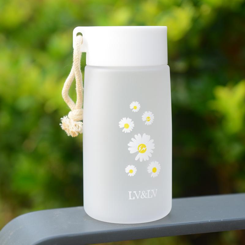 Water bottle summer fresh daisy water cup flower with lanyard plastic cup portable cup household plastic cup