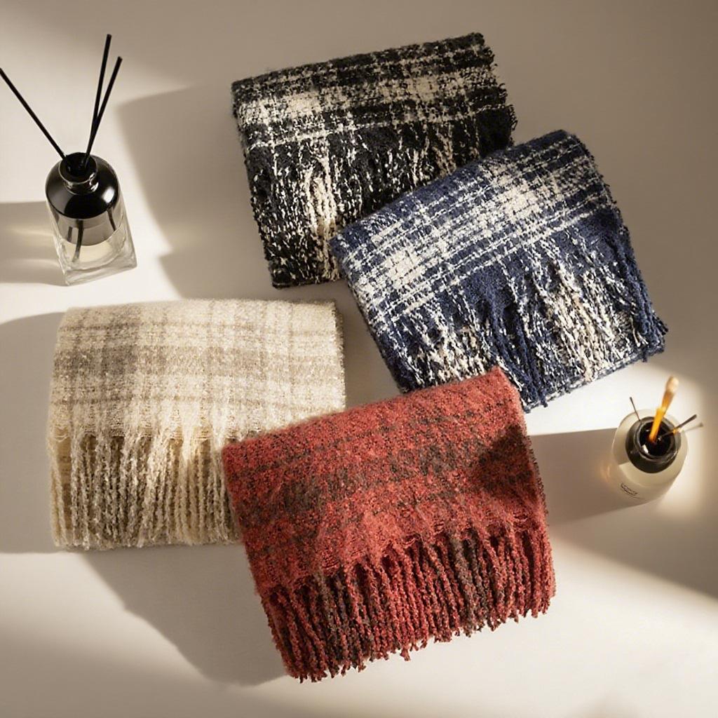 

New scarf women s high-end sense autumn and winter versatile plaid thickened student couple imitation cashmere scarf 180*60cm