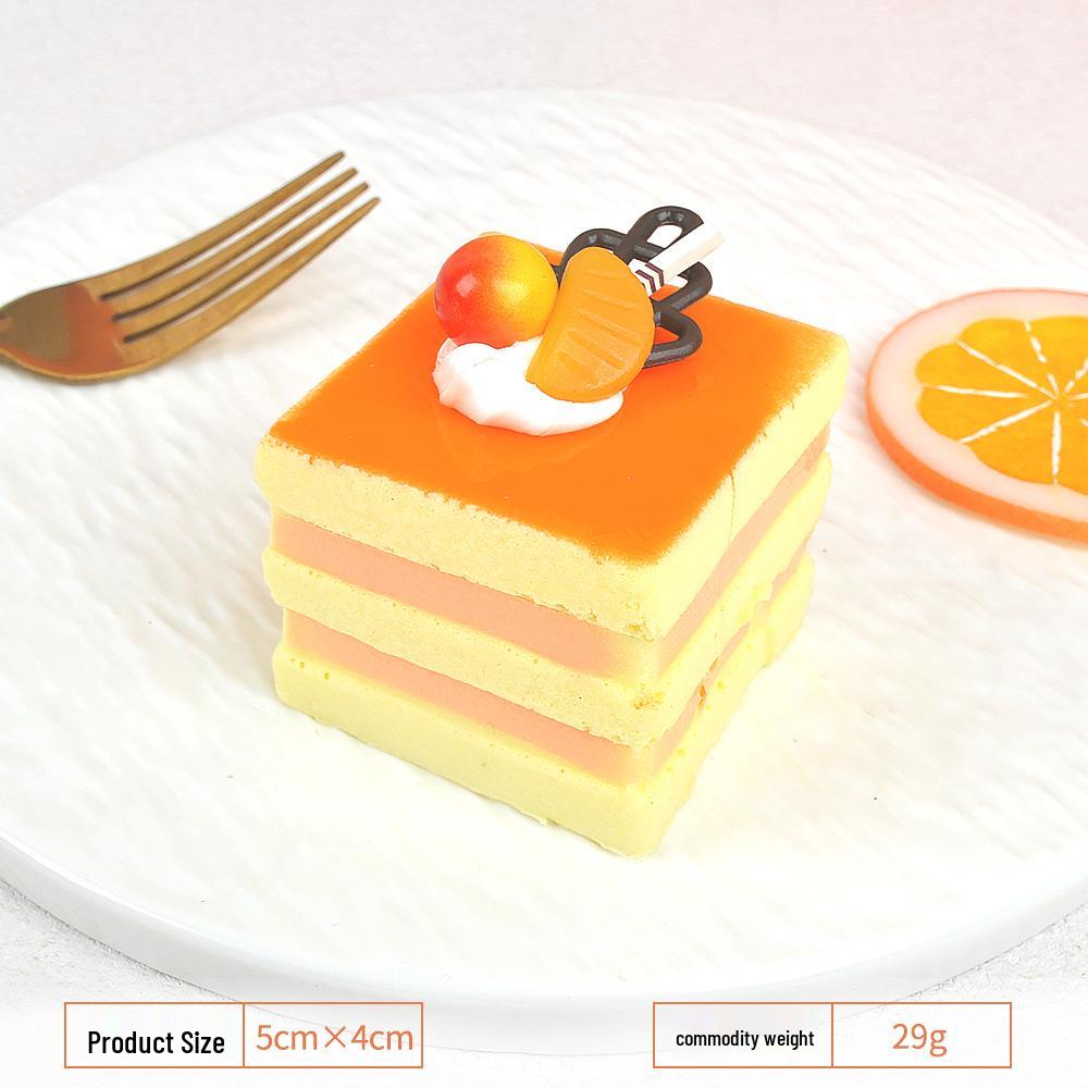 Simulated Cake Model Fridge Magnet: Soft PU Fake Cream with Fruit Display