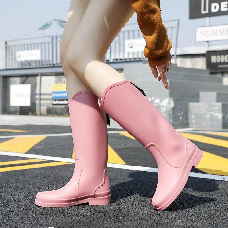 High Tube Water Shoes Women's Waterproof and Non-slip Long Tube Warm Fleece Socks Shoes Rain Shoes Fashion Soft-soled Rain Boots Rubber Shoes