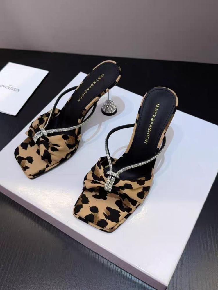 

Летние новые водонепроницаемые туфли на высоком каблуке с открытым носком и бантом из стразов, женские крутые шлепанцы на каблуке-подкова 40 цветной печати леопарда