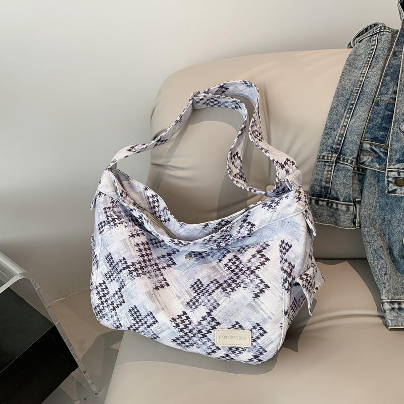 

Большая вместительная японская тканевая сумка женская 2024 новая универсальная персонализированная сумка-мессенджер дизайн клетчатая сумка через плечо сумка-тоут фиолетовый