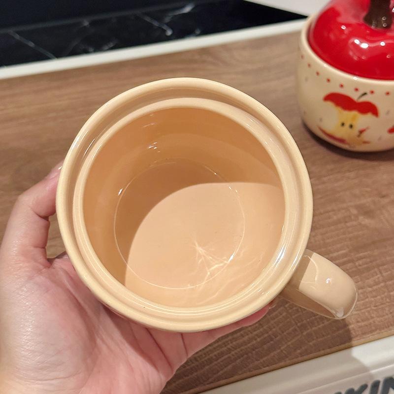 Creative Cartoon Apple Shaped Ceramic Mug with Lid Spoon Beautiful Couple Cup Valentine's Day Gift Souvenir
