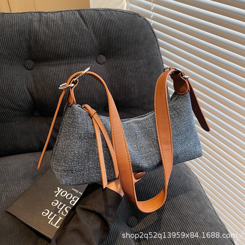 Stylish and Simple Denim Underarm Bag Casual Versatile Women's Bag Single Room Messenger Bag