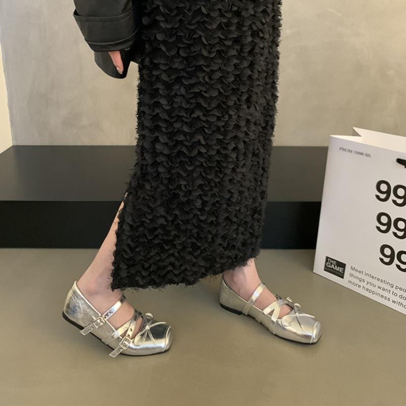 

Ретро нишевый дизайн туфли на плоской подошве с квадратным носком туфли-балетки ранняя осень новинка французские серебристые туфли Мэри Джейн женская обувь 35