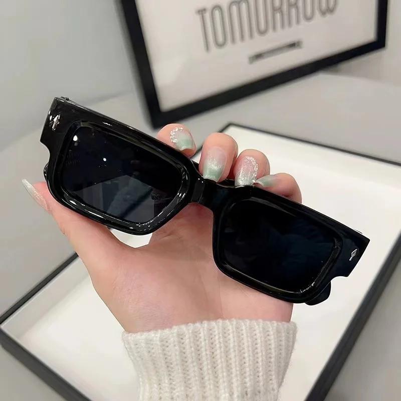 

CY5539 Brand Designer Square Sunglasses Women Men Ocean Color Shades Sun Glasses Female Fashion Rectangle Rivet Oculos De Sol