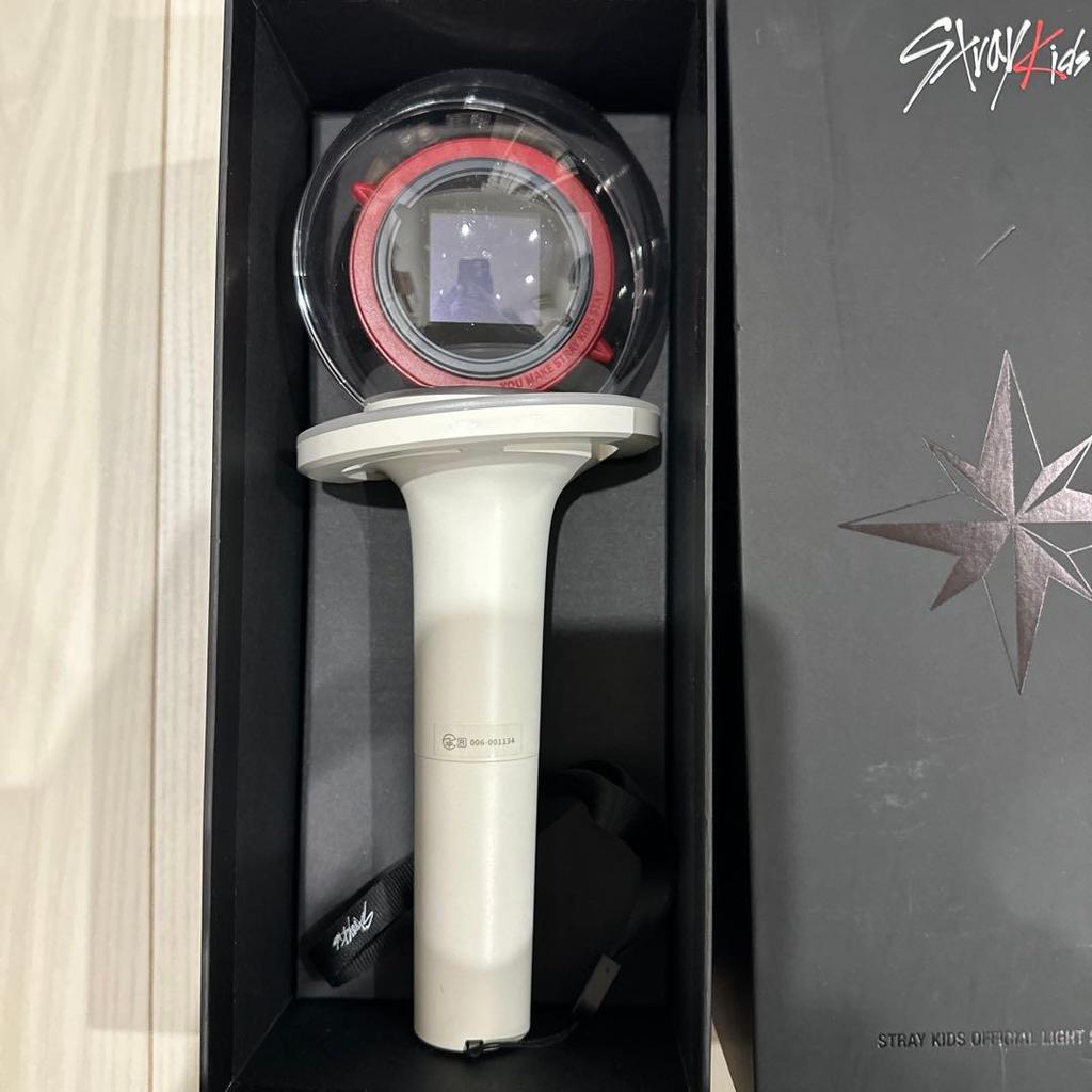 [USED] Stray Kids Penlight White/Red with Box
