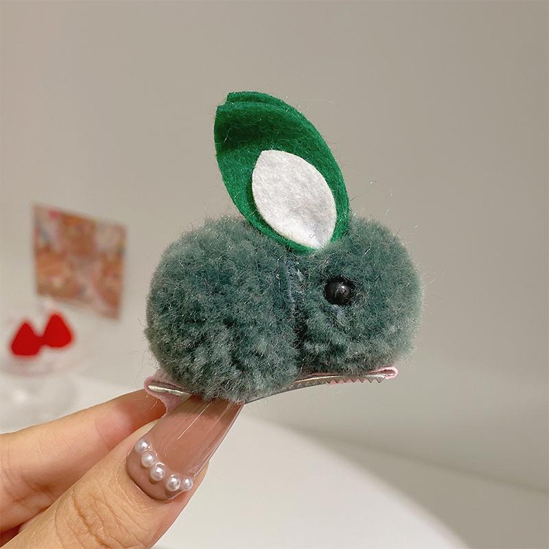 2pcs Cute Three-dimensional Bunny Hairpin for Autumn and Winter Girls Children Baby Plush Does Not Hurt Hair Side Clip Girls Clip Headdress