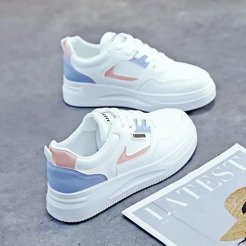 Women Leather Flat Shoes Spring New Fashion Casual Thick Soled Leather Designer Women Running Gym White and Black Sneakers
