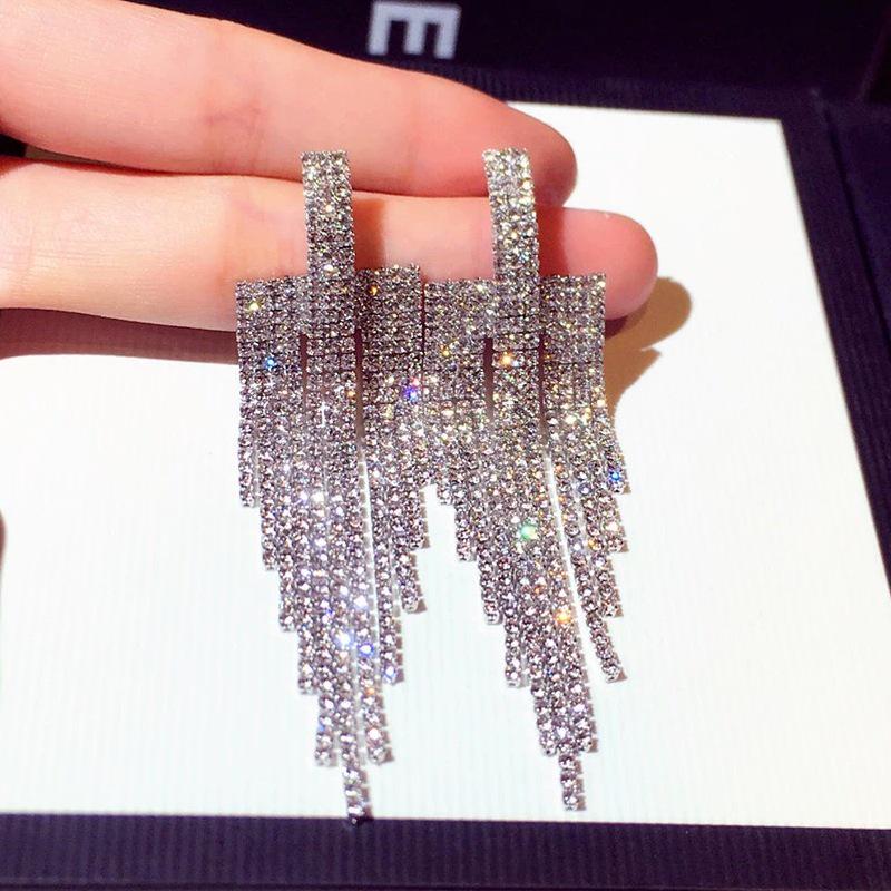 Elegant Tassel Long Earrings: European & American Fashion, High-End Prom & Evening Goddess Style.