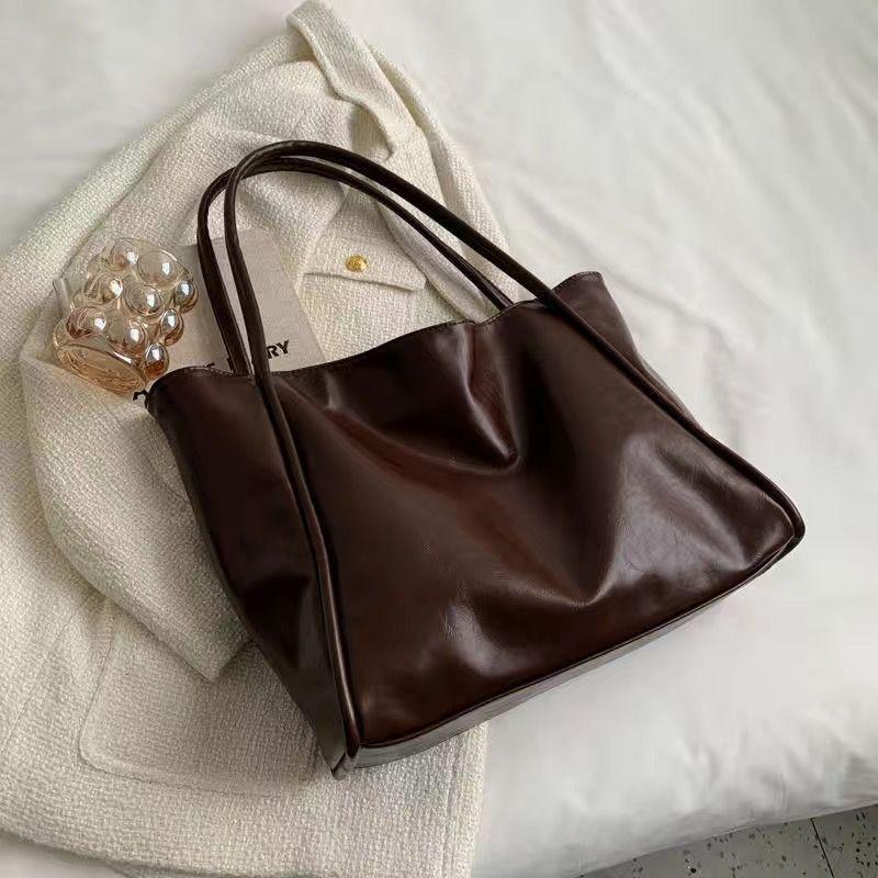 Simple Large Capacity Women's Bag Fashionable Textured Women's Bag Retro Handbag Versatile Shoulder Tote Bag