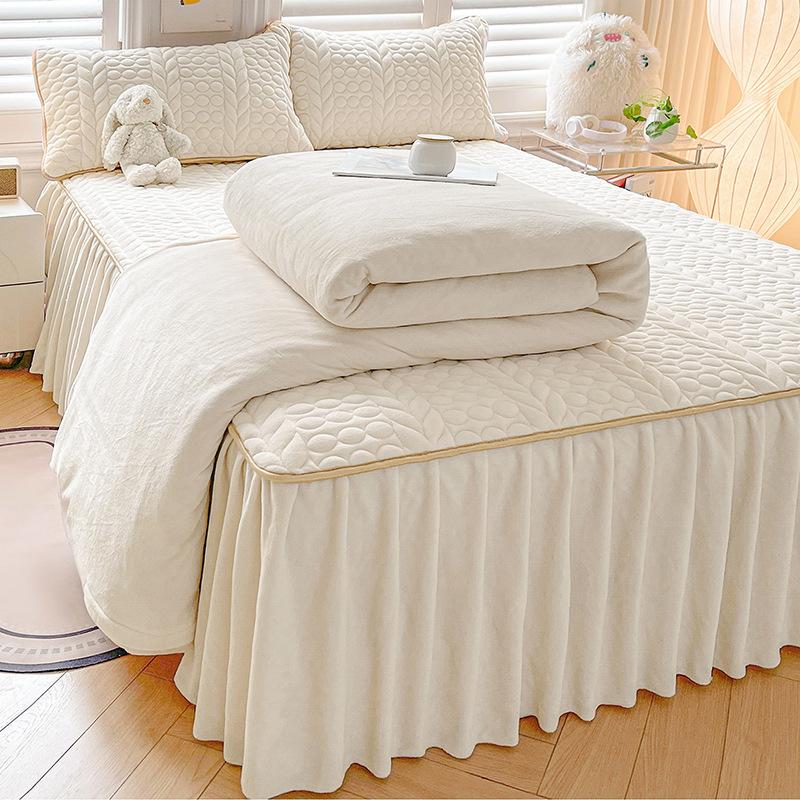 Thickened bed four-piece set milk fleece solid color bed skirt crystal fleece high gram weight quilt cover student dormitory three-piece set