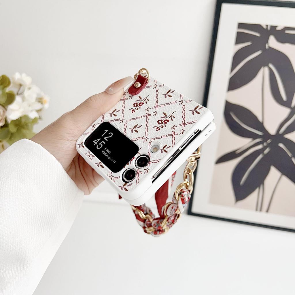 Samsung Z Flip7/6/5/4 Lucky Flower Drop-Proof Phone Case