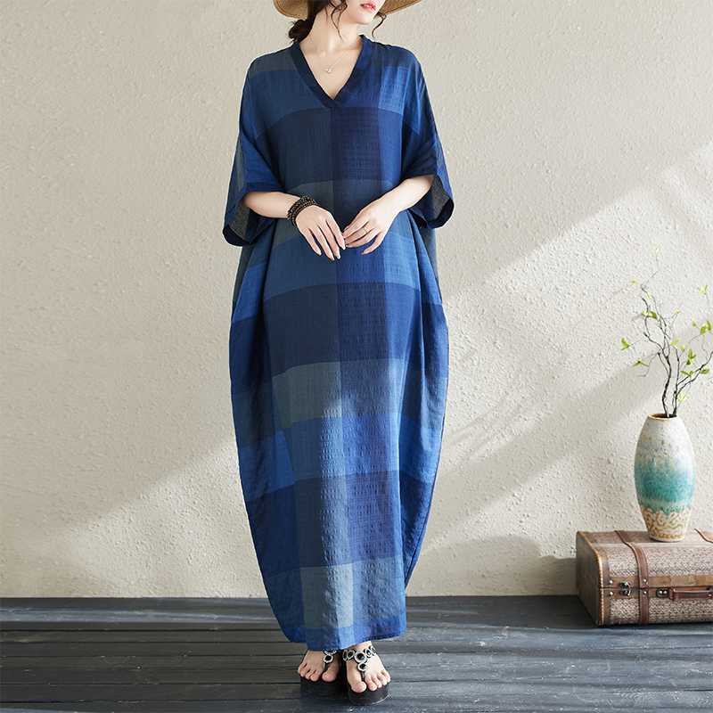 Summer Color Vacation Style Travel V-neck Retro Long Covering Flesh Cotton Linen Dress
