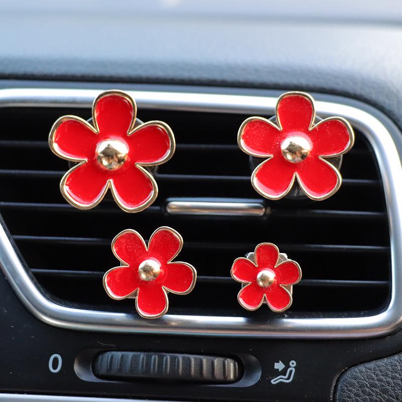 Women's Flower Car Interior Aromatherapy Vent Clip Set - 4 Pieces