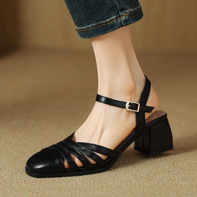 Neformální dámské sandály Elegantní letní obuv 2024 Nízký podpatek Uzavřená špička Černá Bílá Společenská obuv Obuv Dívky Pohodlné
