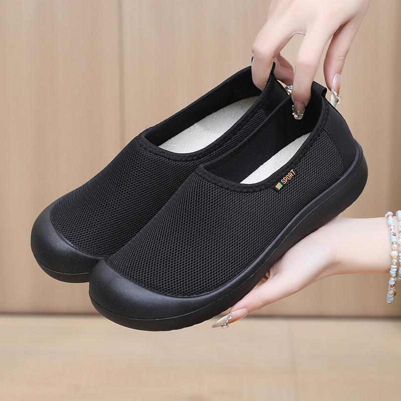 Shoes women's spring and autumn new versatile women's shoes breathable and wear-resistant lazy one-pedal shoes casual women's single shoes