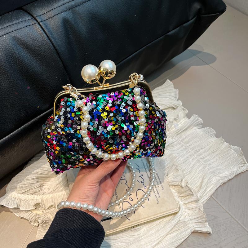 Trendy Beaded Pearl Chain Handbag: Women's Clip-On Crossbody Evening Bag