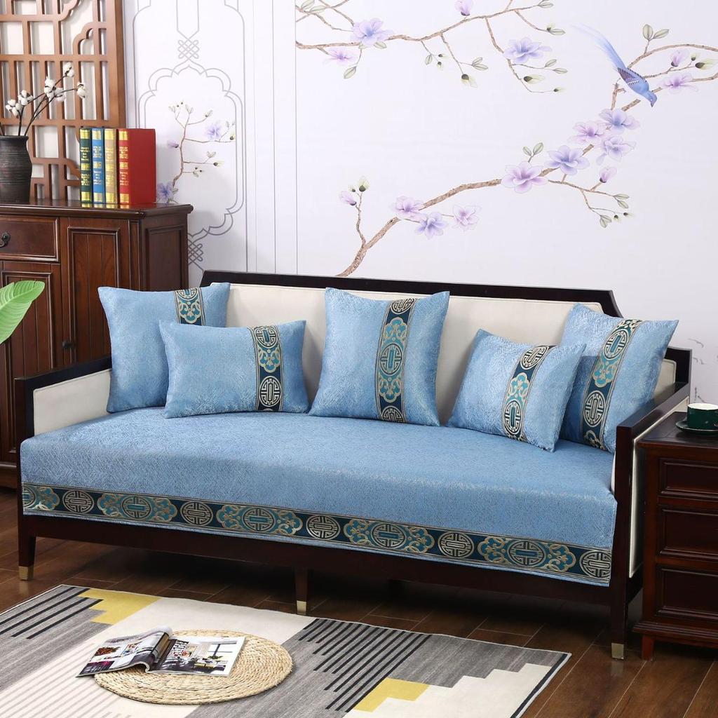 Auspicious Chinese Style Solid Wood Sofa Cushion & Cover for All Seasons