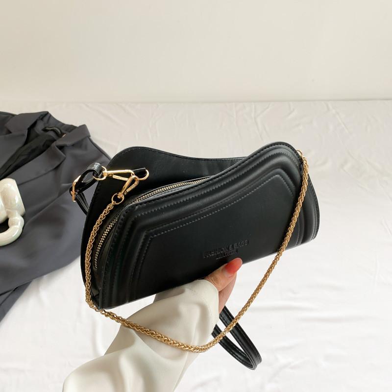 Trendy Black And White Fashionable Shoulder Bag Stylish Large Capacity Chain Design чёрный