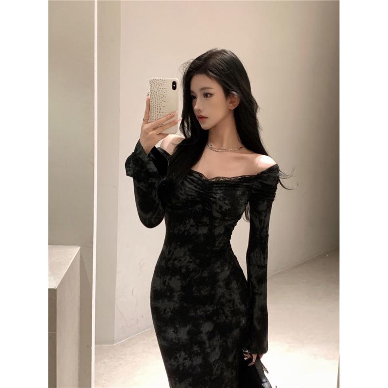 Royal sister style high-end black dress, wind coat with slim-fitting fishtail hip skirt, banquet dress, winter dress S