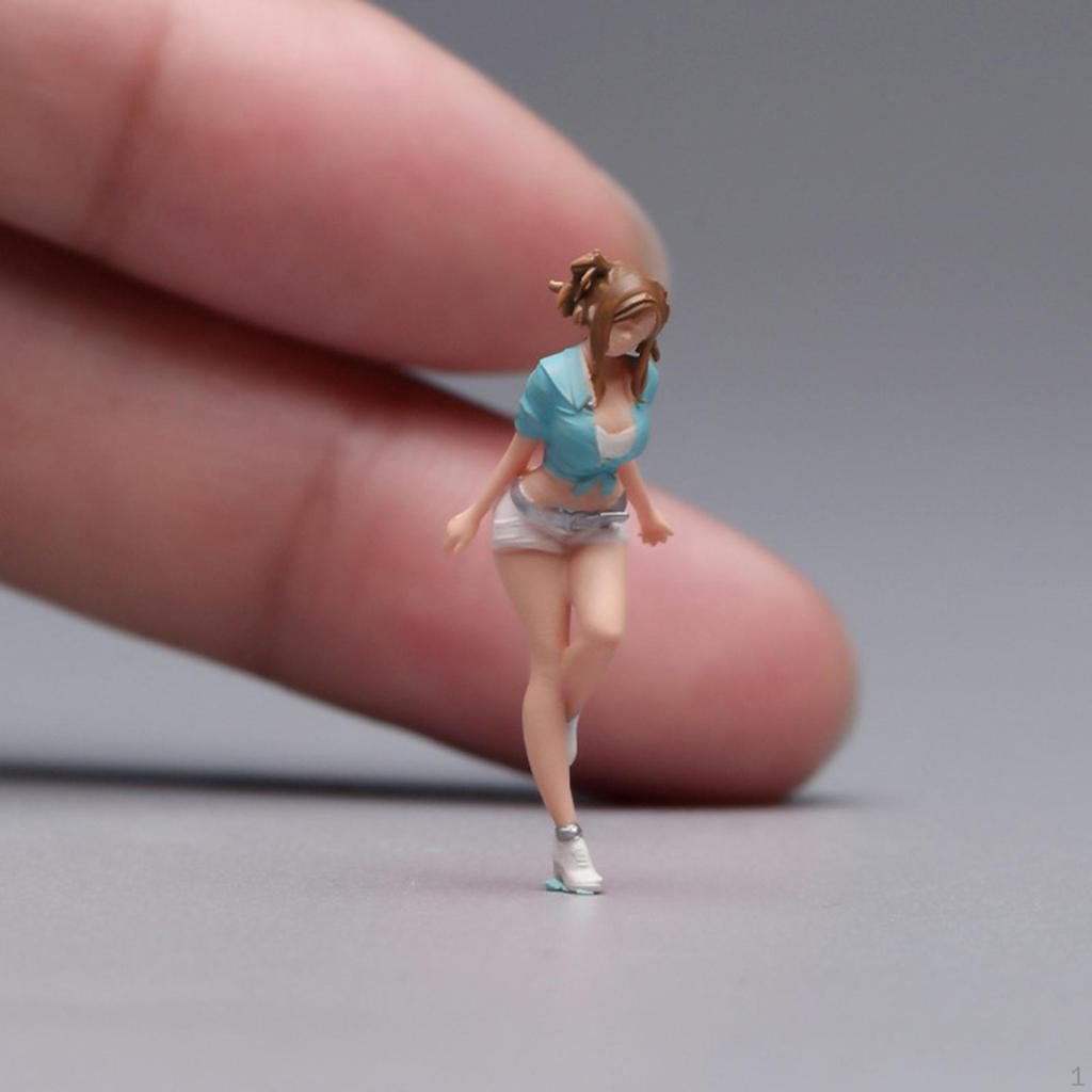 1/64 Cute Girl Figure Diorama Prop Female Character Miniature Accessory Figurine for