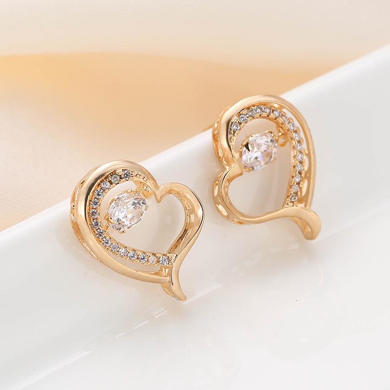 European Heart-Shaped Gold-Plated Copper Stud Earrings for Women
