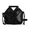 Borsa a tracolla Autunno e Inverno Nuova Borsa intrecciata alla moda Borsa a cestino per verdura da portare a mano Borsa a mano da donna Versione coreana Nicchia Borsa a mano da donna