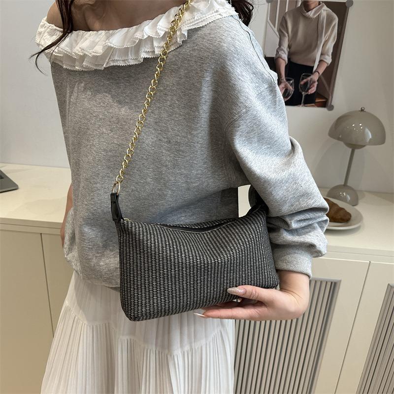 Beautiful Casual Solid Color Simple Daily Commuting Practical Versatile Lightweight Chain Single Shoulder Armpit Bag Handbag