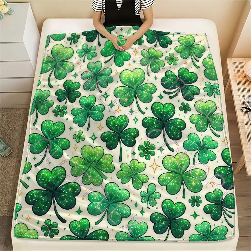1PC Four-leaf clover Print FlAannel Blanket, High quality Comfortable for All Seasons, Home Decor, Warmth and Comfort