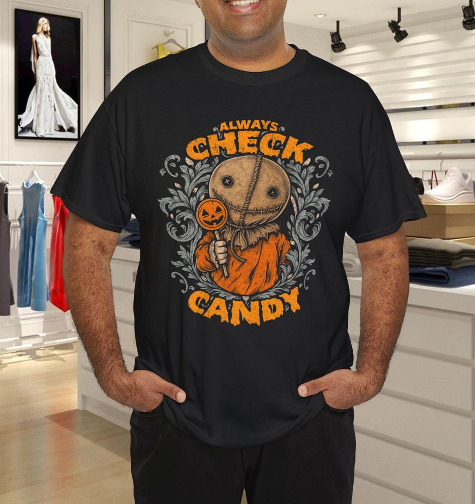 

Black Graphic Women s Tee with Halloween Design T-Shirt L