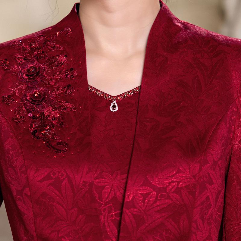 2025 Autumn Collection Wine Red Qipao Dress - Elegant Two-Piece Wedding Banquet Outfit