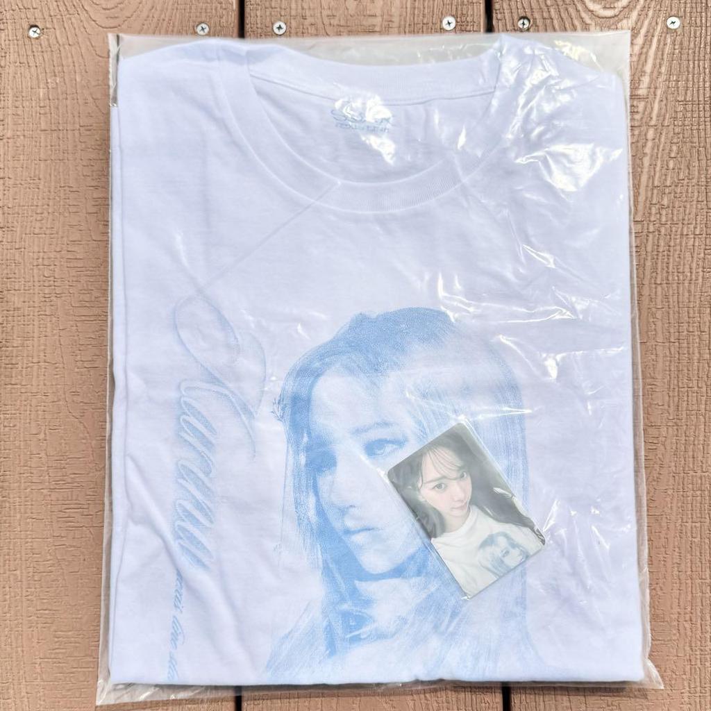 [USED] Karina Aespa Espa T-shirt with Trading Card Seoul Concert