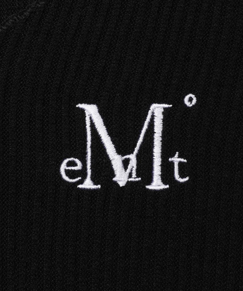 MUCENT Viage Slim Fit V-Neck Damaged Ribbed Long Sleeve Tee (6 Colors)