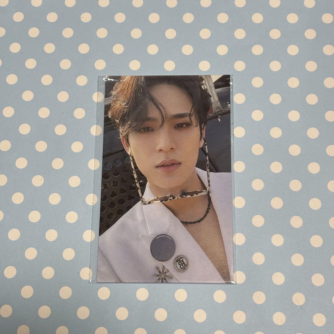 

[USED] SEVENTEEN Face the Sun Mingyu Universal Studios Japan