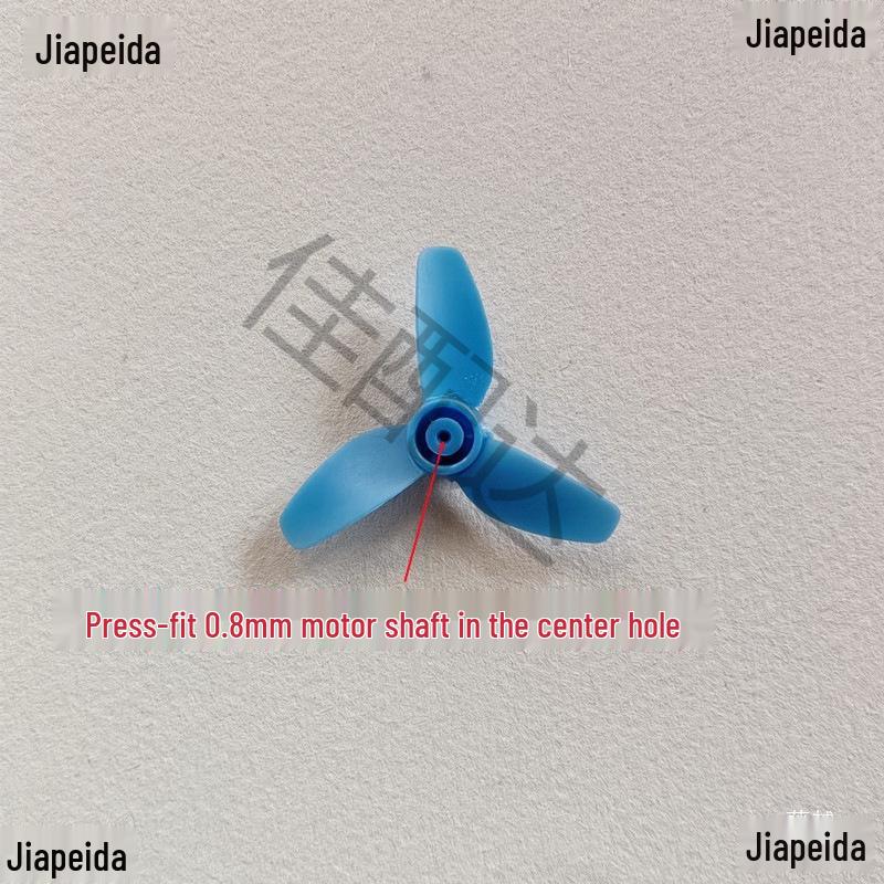 Mini Remote Control Four-Axis Drone with Three-Blade Propeller