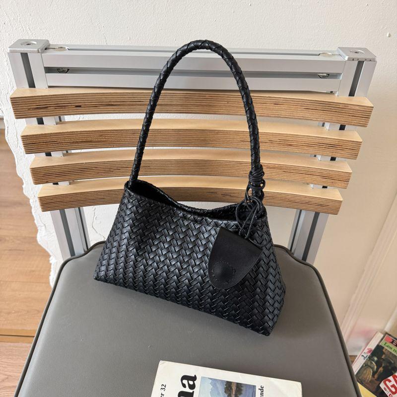2025 Französische Nischen-Strick-Damen-Schulterhandtasche
