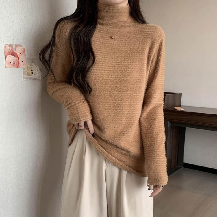Women's Winter 2022 Mink Velvet Lace Shirt - Slim Fit, Half-High Collar, Solid Color Top