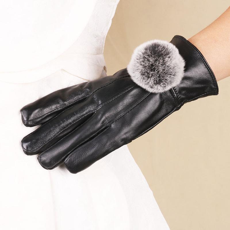 

Новые осенне-зимние женские перчатки из овчины, бархатные теплые кожаные перчатки с помпоном из кроличьего меха рекс для верховой езды и вождения One Size