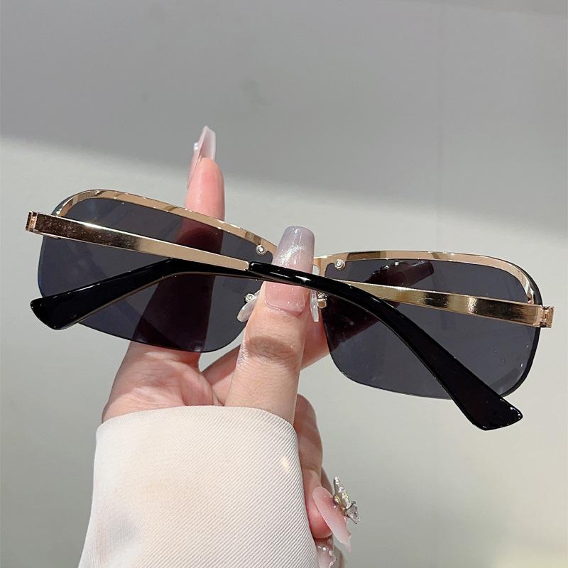 Vintage Rimless Sunglasses Women For Men Luxury Brand Designer Sun Glasses Punk Popular Sexy Ladies Metal Pink Eyeglasses