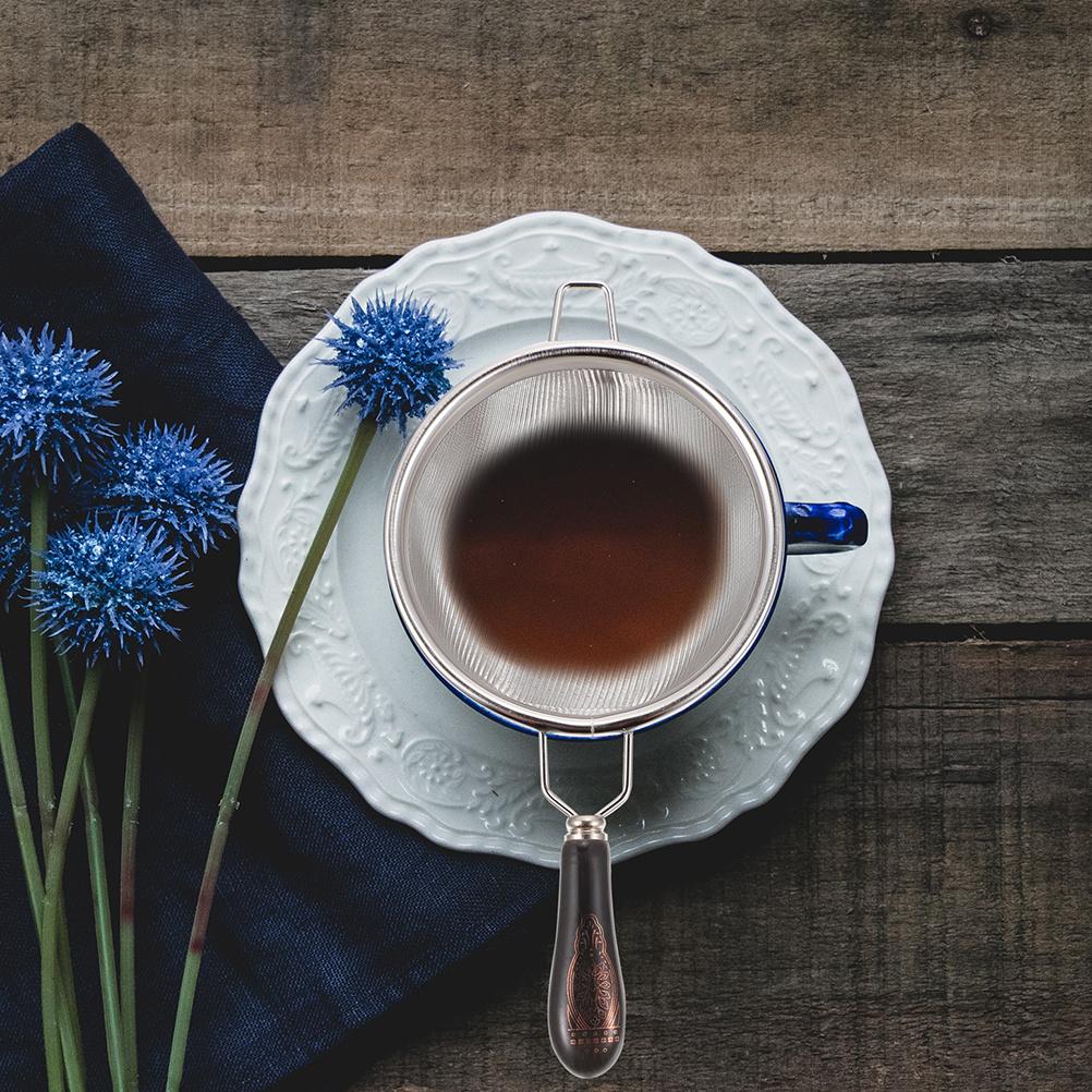 Premium Stainless Steel and Ceramic Tea Filter with Uniform Mesh Design for Home Use Ergonomic Handle Convenient Loose Tea