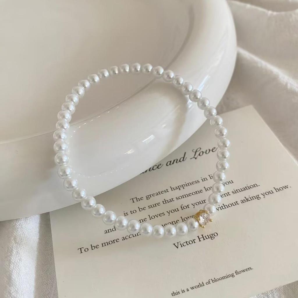 Exquisite French Zircon Pearl Bracelet for Women - Luxurious, Simple, Fashionable, and Versatile Design