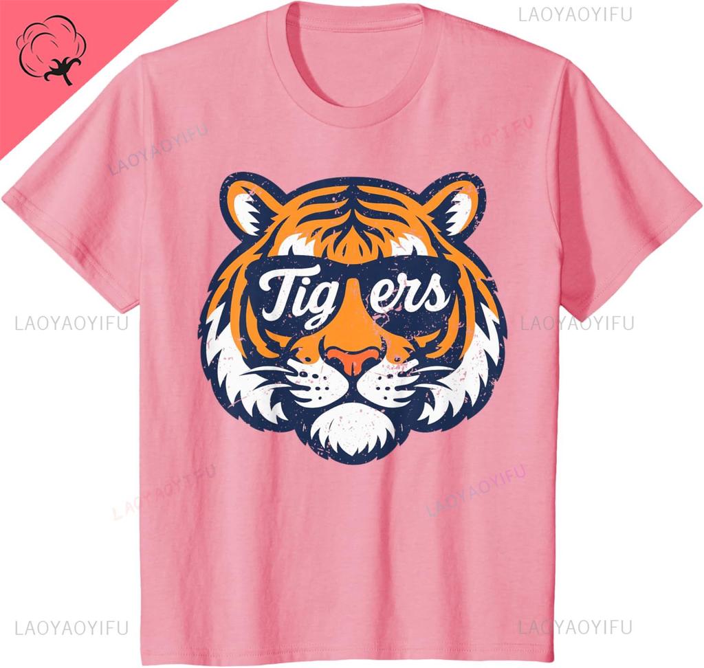 Vintage Tiger Wearing Sunglasses Retro Graphic Tee Tiger TShirt Personalized Clothing Unisex Summer Streetwear Tops