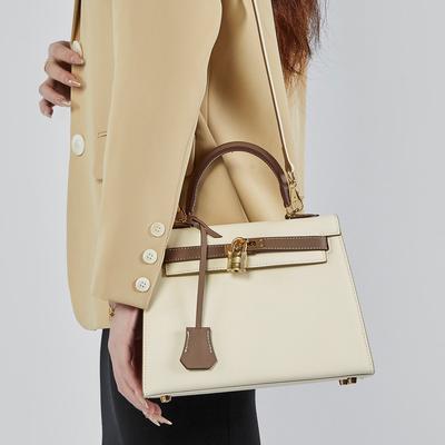 Leather Cowhide Bag Contrasting Colors, New Trendy and Popular, High-quality Texture, Portable Shoulder Crossbody