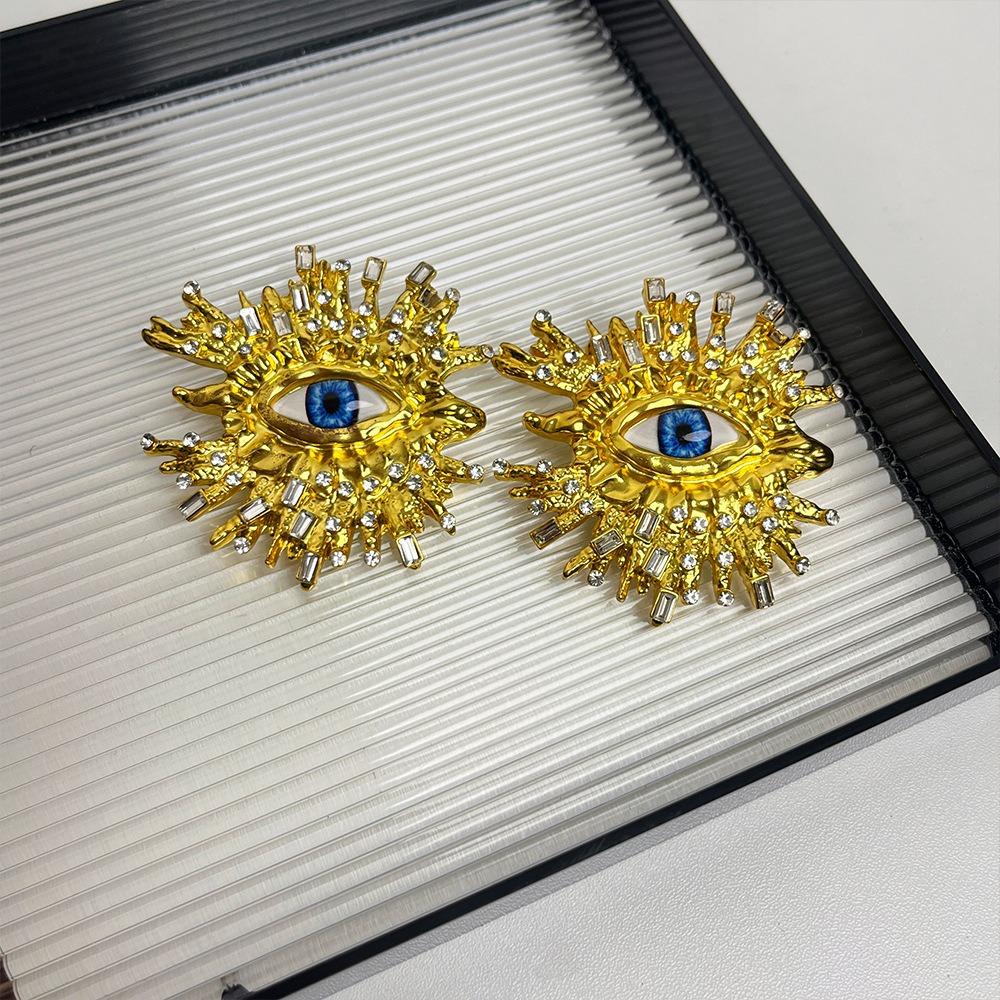 Vintage Eyes of Demon Stud Earring Tassels Woman Brooch Aesthetic Devil's Eye Ring Autumn Winter