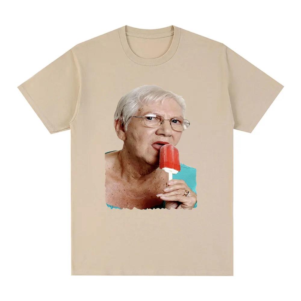 Creative and Funny Grandma Licking Red Popsicle Tshirt Cute Grandma Ice Cream Tshirtcasual Oversized Tshirt Suitable for Unisex