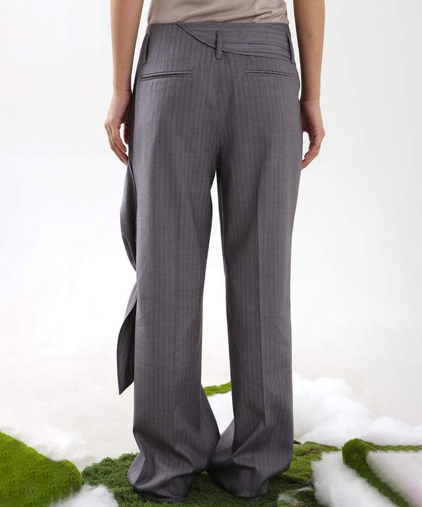 Nyuje Draped Stripe Slacks (Gray)
