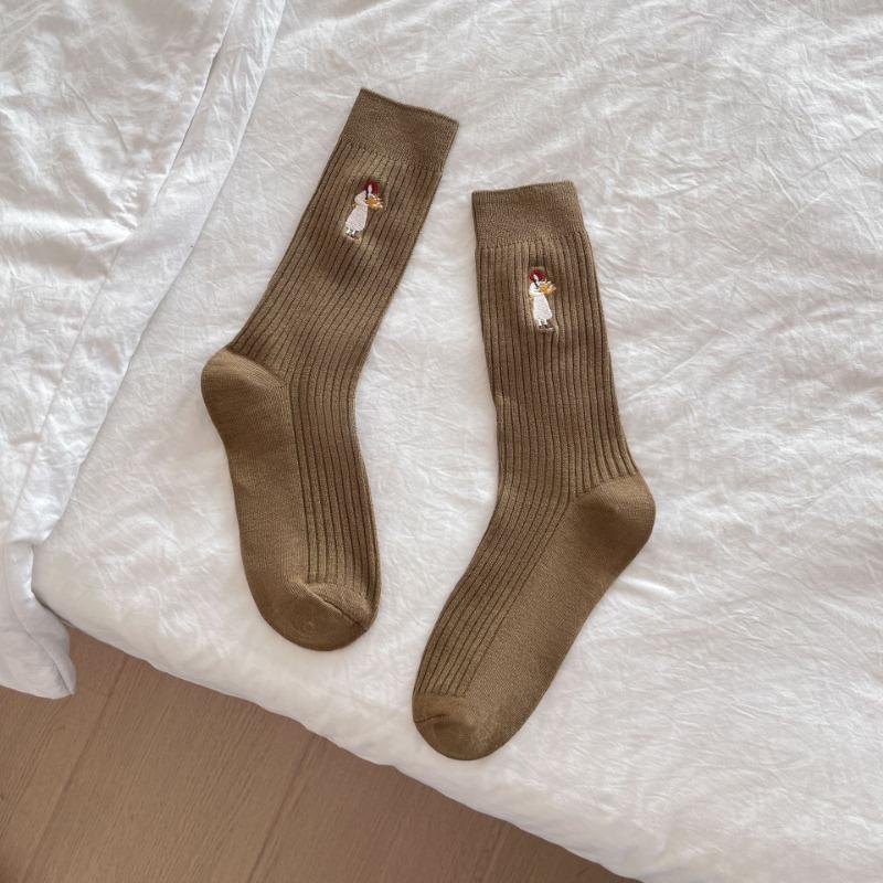 Little Girl Embroidered Mid-calf Socks Sketch, Simple Style, High-quality Pile Socks, Double-needle Embroidered Socks for Girls