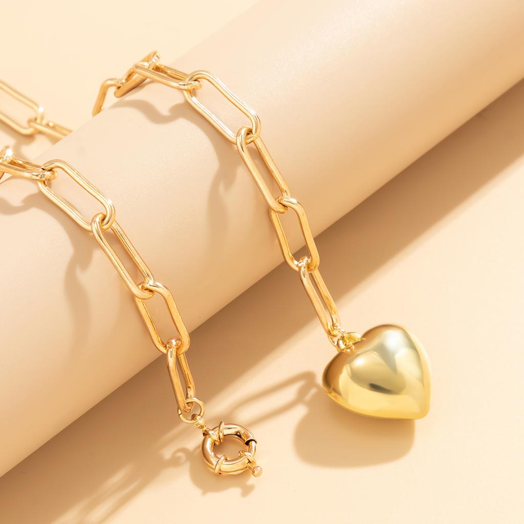Long Thick Tassels Chain with Heart Pendant Necklace for Women Trendy Charms Choker Collor Neck Accessories 2026 Fashion Jewelry